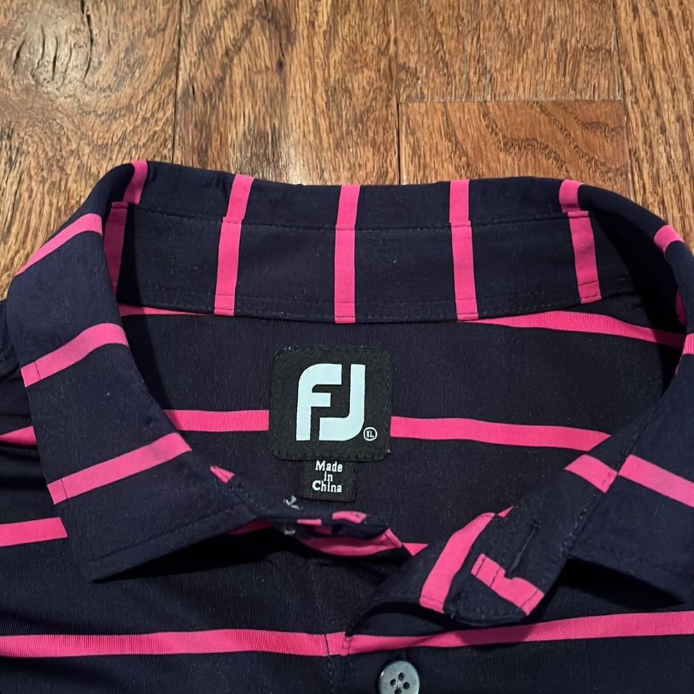 ⛳️Footjoy Golf polo⛳️ - Picture 2 of 3